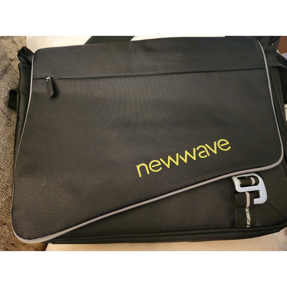 New AWESOME Port Authority Transit Messenger LAPTOP Black Bag NWOT